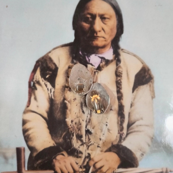 Vintage Native Bear Paw - Picture 7 of 7